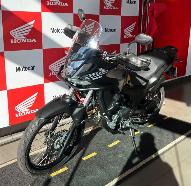 xre 300 sahara standard 2025/20259