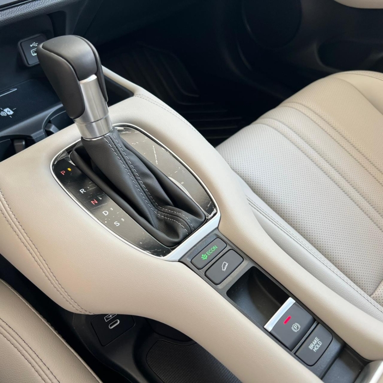 honda zr-v 2.0 i-vtec gasolina touring cvt 5p automatico 2025