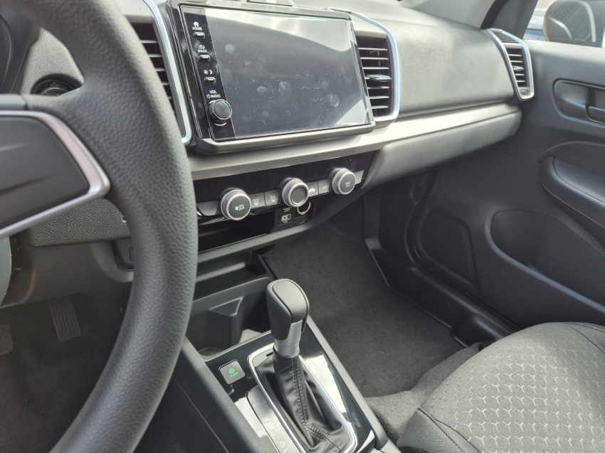 honda city 1.5 i-vtec flex hatch lx cvt 5p automatico 2025