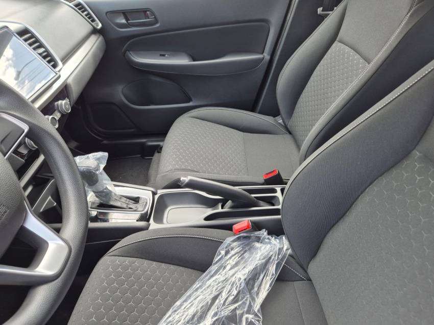 honda city 1.5 i-vtec flex hatch lx cvt 5p automatico 2025