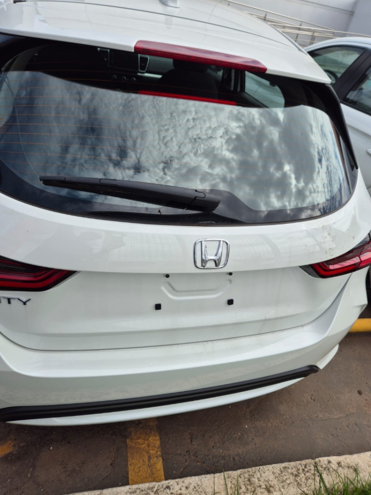 honda city 1.5 i-vtec flex hatch lx cvt 5p automatico 2025