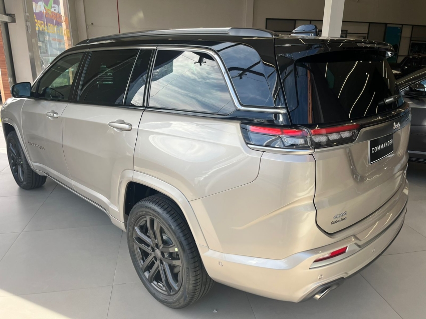 jeep commander 2.2 turbo diesel overland at9 2.7 gasolina 5p automatico 2025 jeep commander 2.2 turbo diesel overland at9 2.7 gasolina 5p automatico 2025