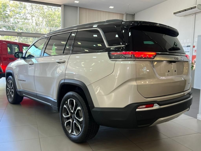 jeep commander 1.3 t270 turbo flex limited at6 2.0 4p automatico 2026 jeep commander 1.3 t270 turbo flex limited at6 2.0 4p automatico 2026