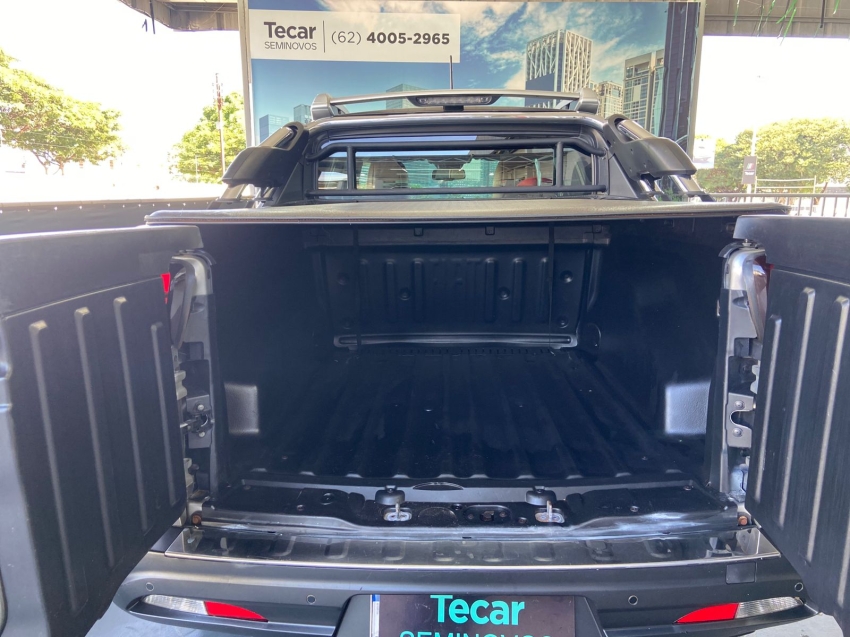 fiat toro 2.0 16v turbo diesel ranch 4wd at9 4p automatico 2021 fiat toro 2.0 16v turbo diesel ranch 4wd at9 4p automatico 2021