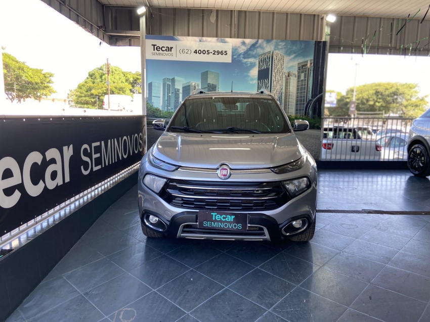 fiat toro 2.0 16v turbo diesel ranch 4wd at9 4p automatico 2021 fiat toro 2.0 16v turbo diesel ranch 4wd at9 4p automatico 2021