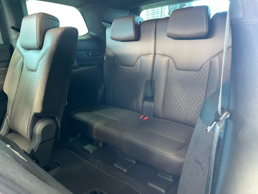 jeep commander 1.3 t270 turbo flex overland at6