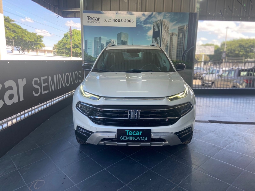 fiat toro 2.0 16v turbo diesel volcano 4wd at9 4p automatico 2023 fiat toro 2.0 16v turbo diesel volcano 4wd at9 4p automatico 2023