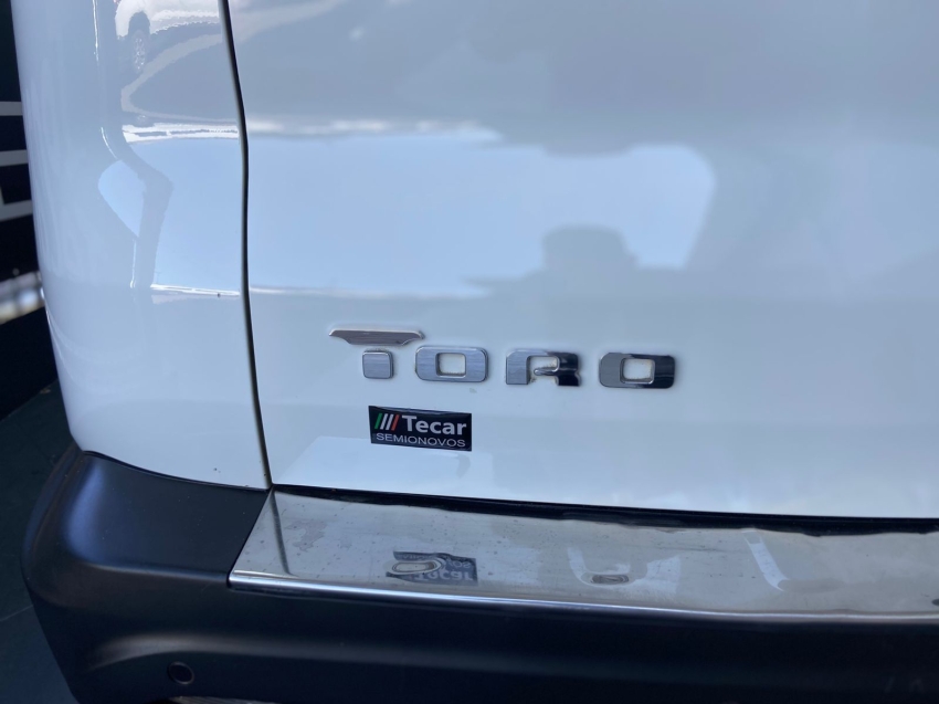 fiat toro 1.3 turbo 270 flex freedom at6 4p automatico 2023 fiat toro 1.3 turbo 270 flex freedom at6 4p automatico 2023