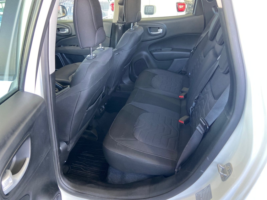 fiat toro 1.3 turbo 270 flex freedom at6 4p automatico 2023 fiat toro 1.3 turbo 270 flex freedom at6 4p automatico 2023