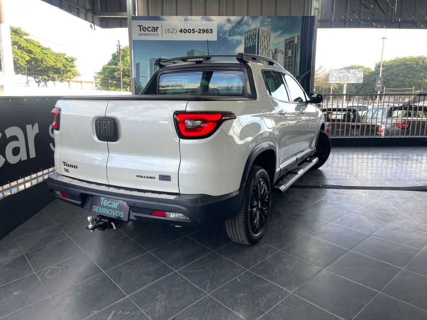 fiat toro 1.3 turbo 270 flex volcano at6 4p automatico 2024 fiat toro 1.3 turbo 270 flex volcano at6 4p automatico 2024