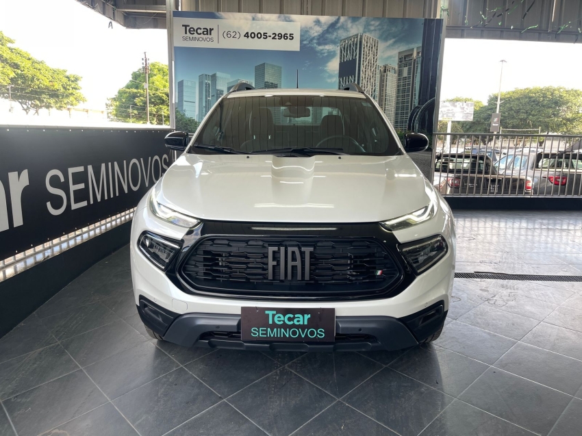fiat toro 1.3 turbo 270 flex volcano at6 4p automatico 2024 fiat toro 1.3 turbo 270 flex volcano at6 4p automatico 2024