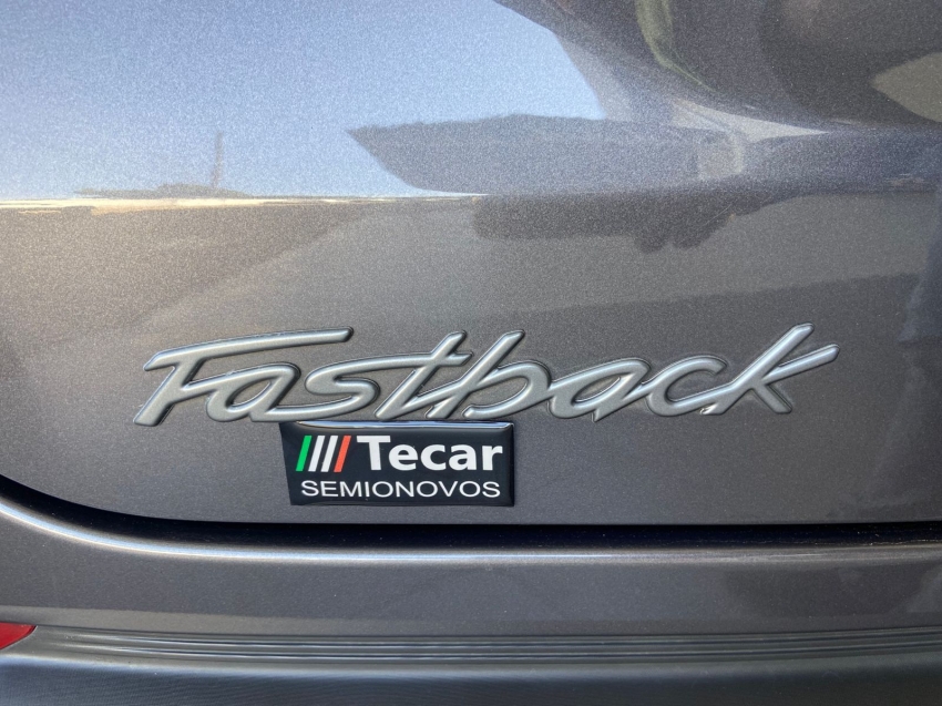 fiat fastback 1.0 turbo 200 flex impetus cvt 4p automatico 2024 fiat fastback 1.0 turbo 200 flex impetus cvt 4p automatico 2024
