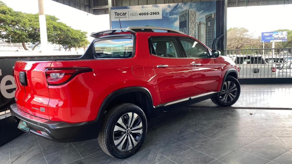 fiat toro 2.0 16v turbo diesel volcano 4wd at9 flex 4p automatico 2022 fiat toro 2.0 16v turbo diesel volcano 4wd at9 flex 4p automatico 2022