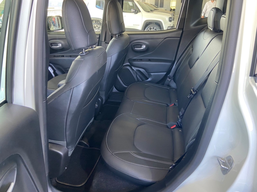 jeep renegade 1.3 t270 turbo flex sahara at6 4p automatico 2025