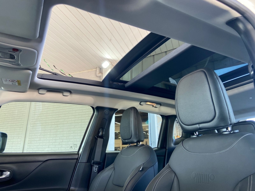 jeep renegade 1.3 t270 turbo flex sahara at6 4p automatico 2025