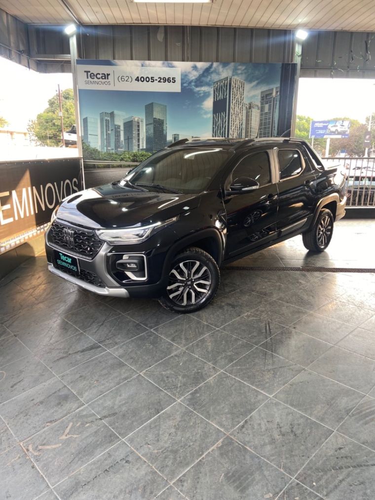 fiat strada 1.0 turbo 200 flex ranch cd cvt 4p automatico 2025