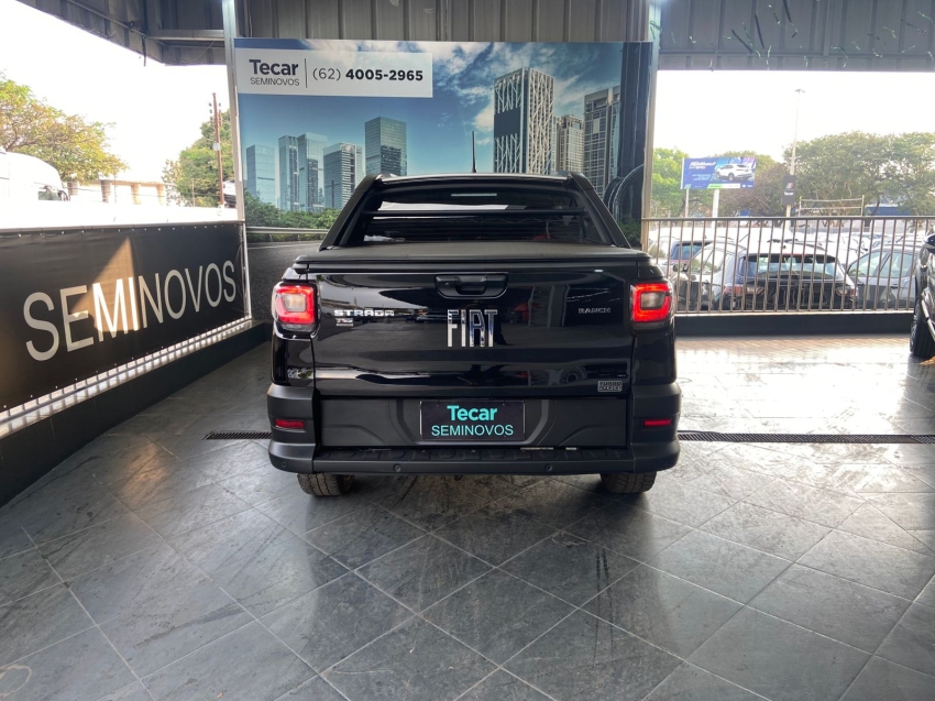 fiat strada 1.0 turbo 200 flex ranch cd cvt 4p automatico 2025