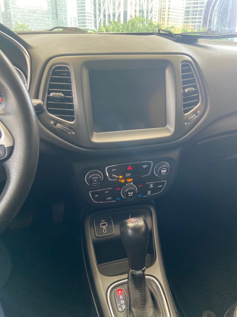 jeep compass 2.0 16v flex longitude automatico 4p 2020