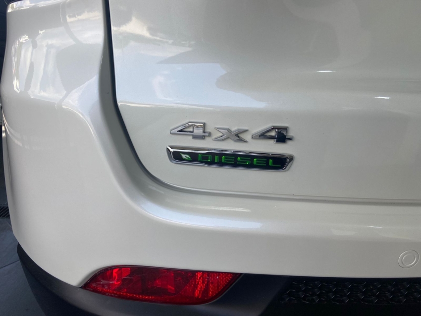 jeep compass 2.0 16v diesel longitude 4x4 automatico 4p 2018