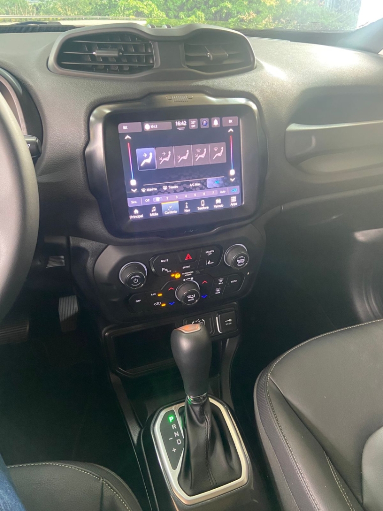 jeep renegade 1.3 t270 turbo flex longitude at6 4p automatico 2025 jeep renegade 1.3 t270 turbo flex longitude at6 4p automatico 2025