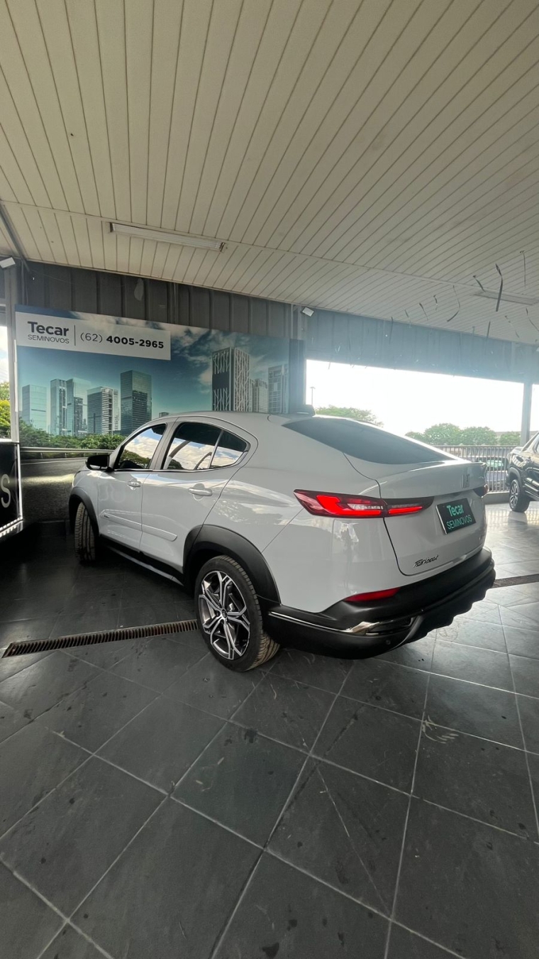 fiat fastback 1.0 turbo 200 flex impetus cvt 4p automatico 2024