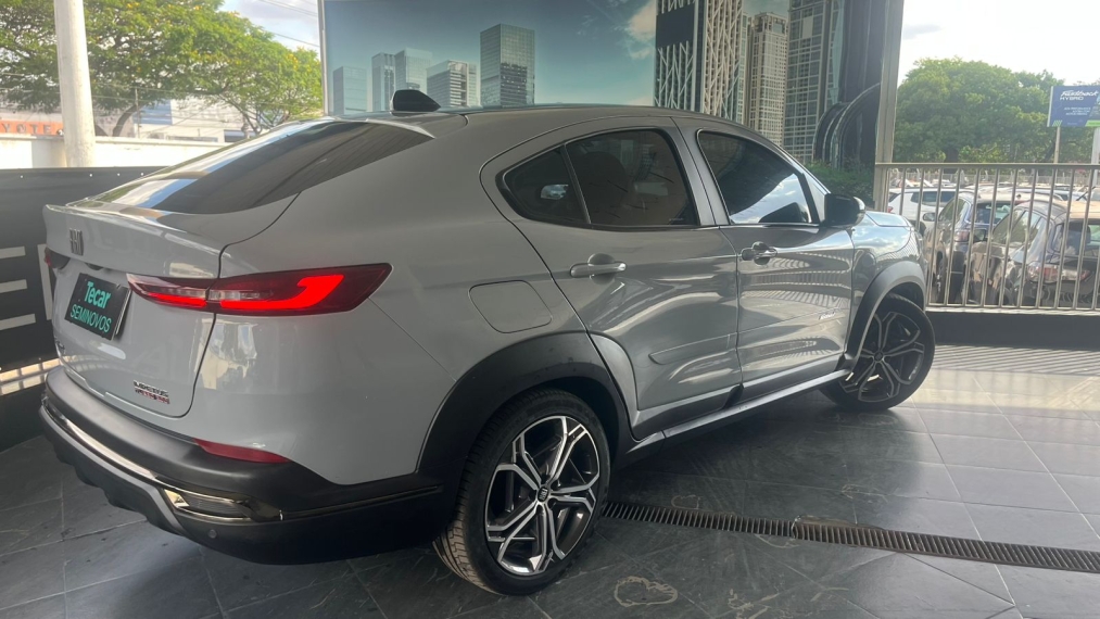 fiat fastback 1.0 turbo 200 flex impetus cvt 4p automatico 2024