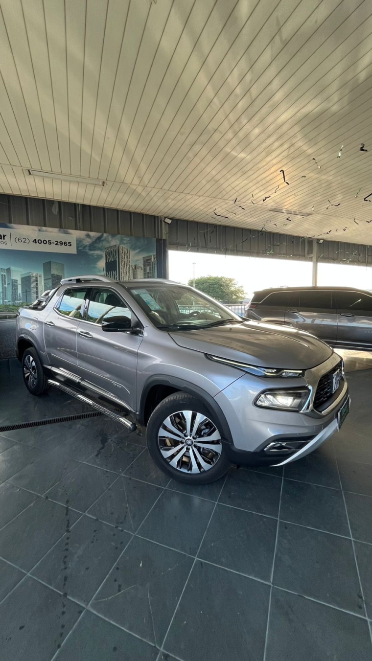 fiat toro 1.3 turbo 270 flex volcano at6 4p automatico 202511