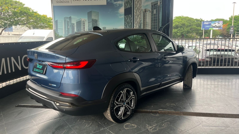 fiat fastback 1.0 turbo 200 hybrid impetus cvt hibrido 4p automatico 20253