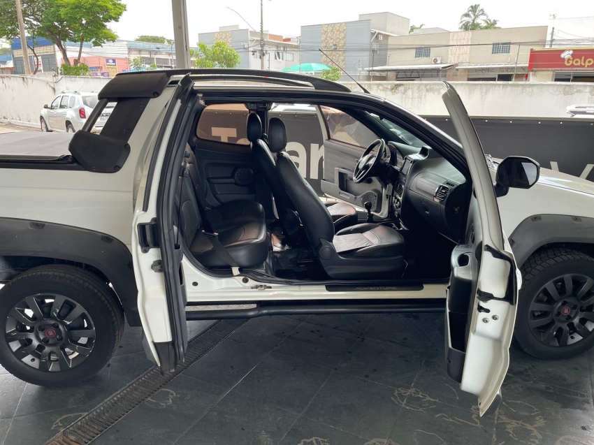 fiat strada 1.8 mpi adventure cd 16v flex 3p manual 201810