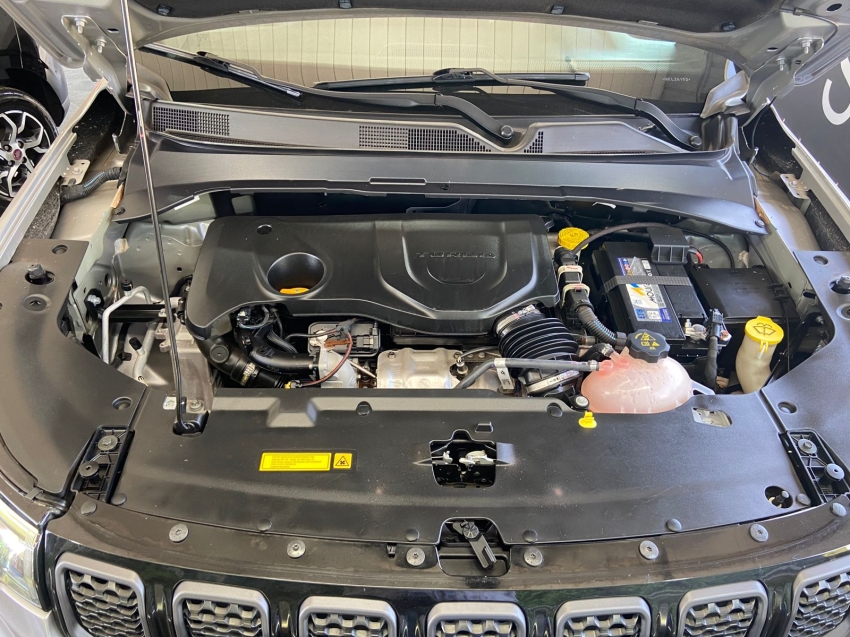 jeep compass 1.3 t270 turbo flex longitude at6 4p automatico 20228