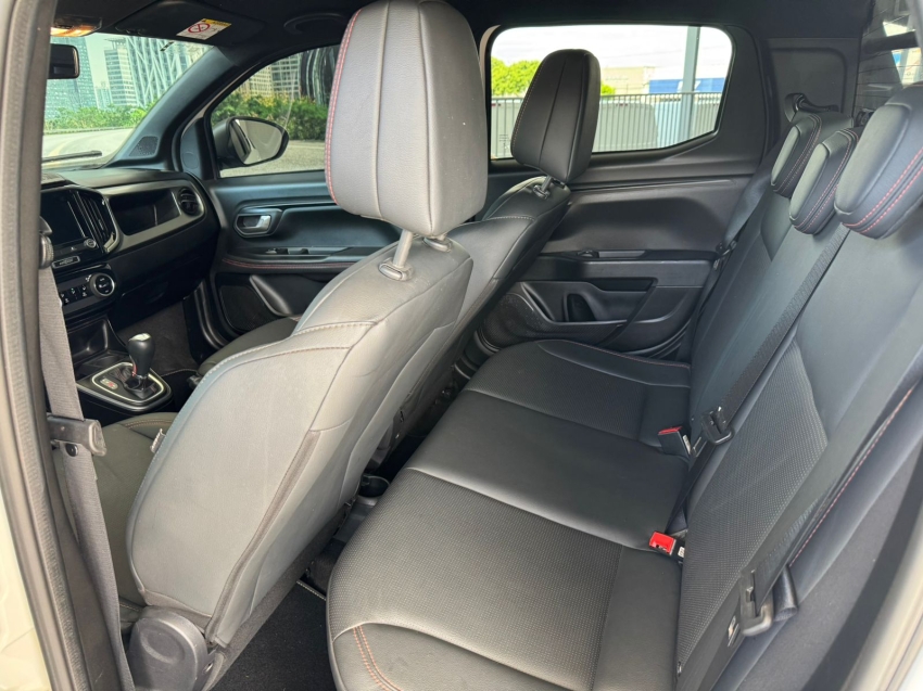 fiat strada 1.0 turbo 200 flex ultra cd cvt 4p automatico 202510