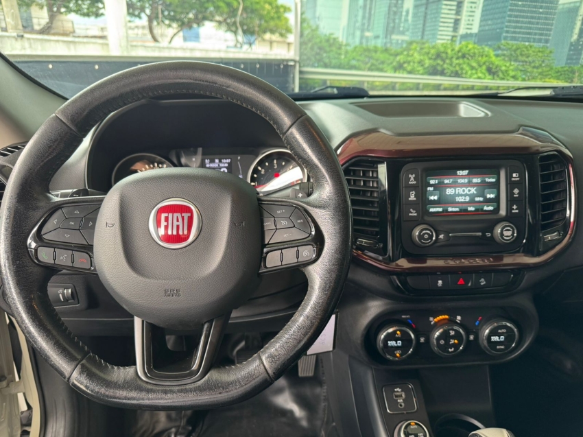 fiat toro 2.0 16v turbo diesel freedom 4wd at9 4p automatico 20197