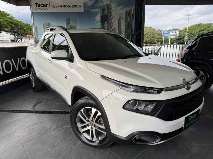 fiat toro 2.0 16v turbo diesel freedom 4wd at9 4p automatico 20191