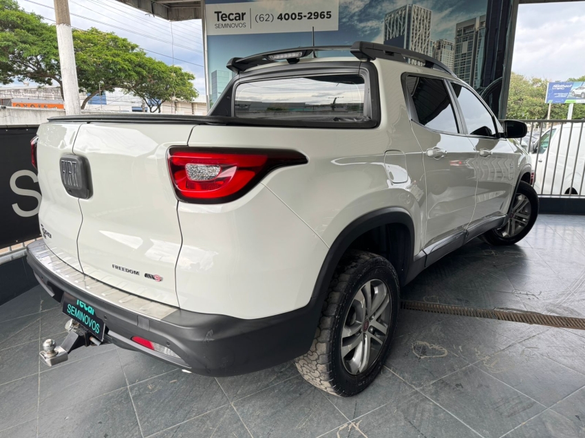 fiat toro 2.0 16v turbo diesel freedom 4wd at9 4p automatico 20194