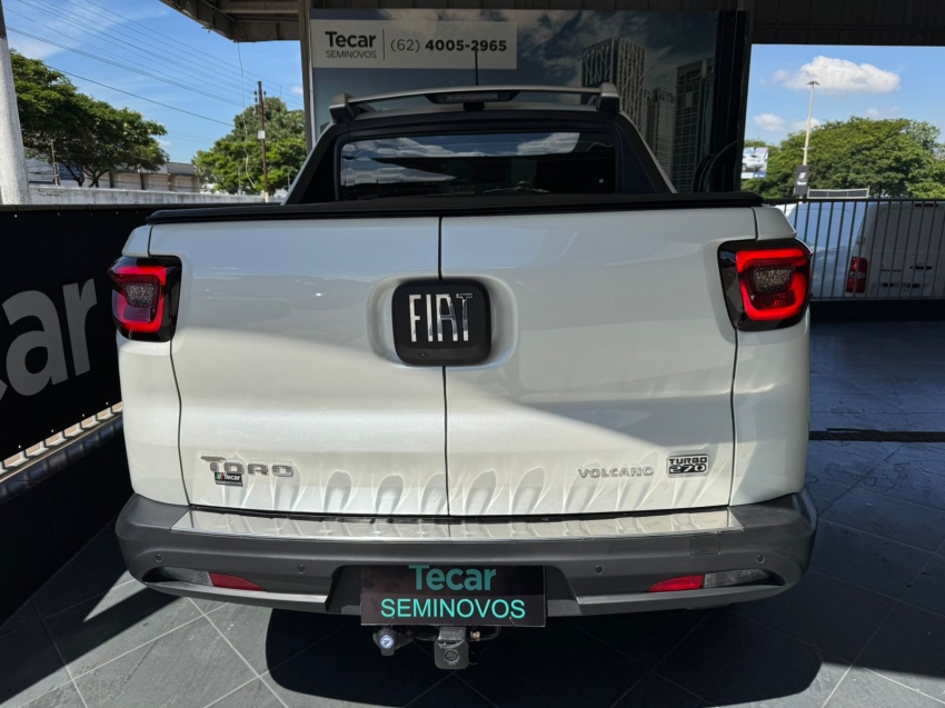 fiat toro 1.3 turbo 270 flex volcano at6 4p automatico 20255