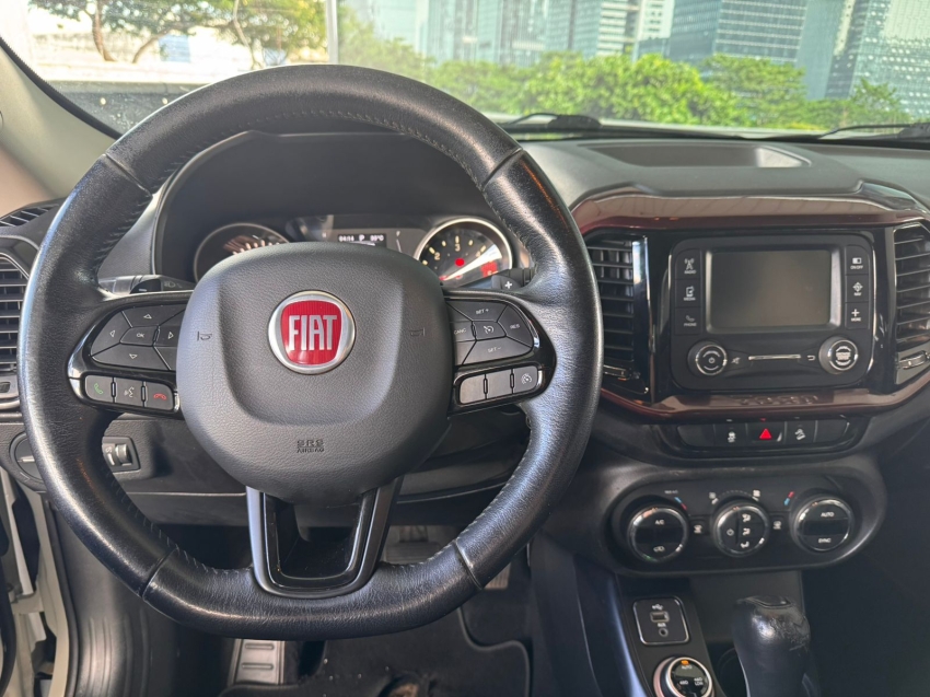 fiat toro 2.0 16v turbo diesel freedom 4wd at9 4p automatico 20197