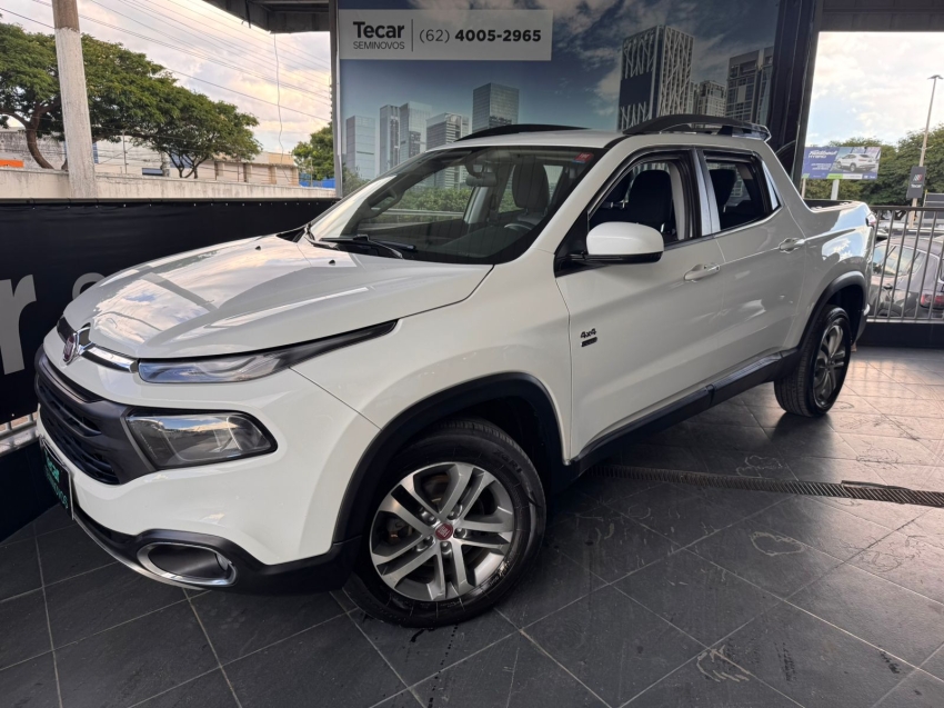 fiat toro 2.0 16v turbo diesel freedom 4wd at9 4p automatico 2019