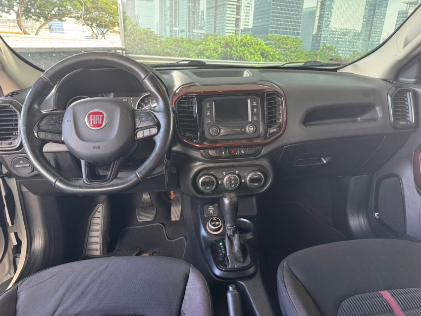 fiat toro 2.0 16v turbo diesel freedom 4wd at9 4p automatico 20198