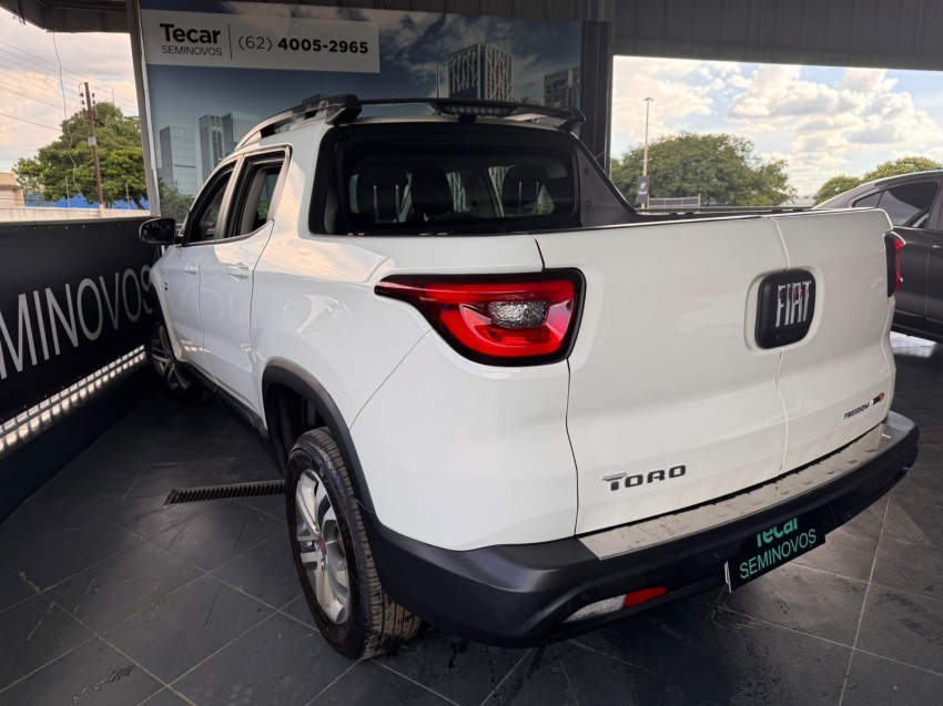 fiat toro 2.0 16v turbo diesel freedom 4wd at9 4p automatico 20193
