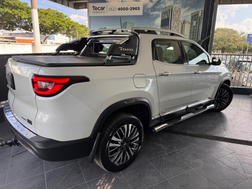 fiat toro 2.0 16v turbo diesel ranch 4wd at9 4p automatico 20244