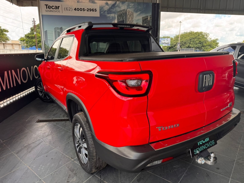 fiat toro 1.3 turbo 270 flex freedom at6 4p automatico 20233