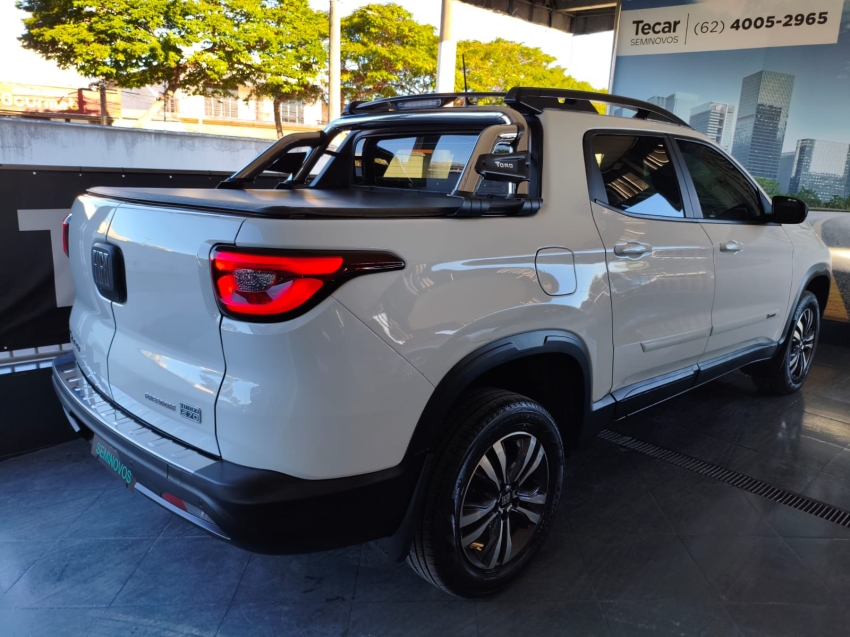 fiat toro 1.3 turbo 270 flex freedom at6 4p automatico 20254