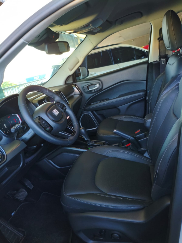 fiat toro 2.0 16v turbo diesel volcano 4wd at9 4p automatico 20257