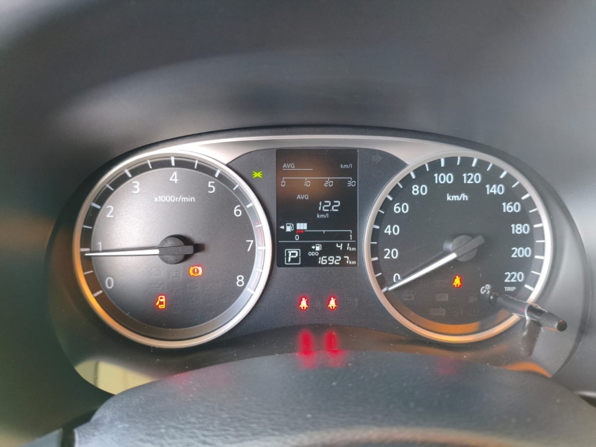 nissan kicks 1.6 16v flexstart sense xtronic flex 4p automatico 20246