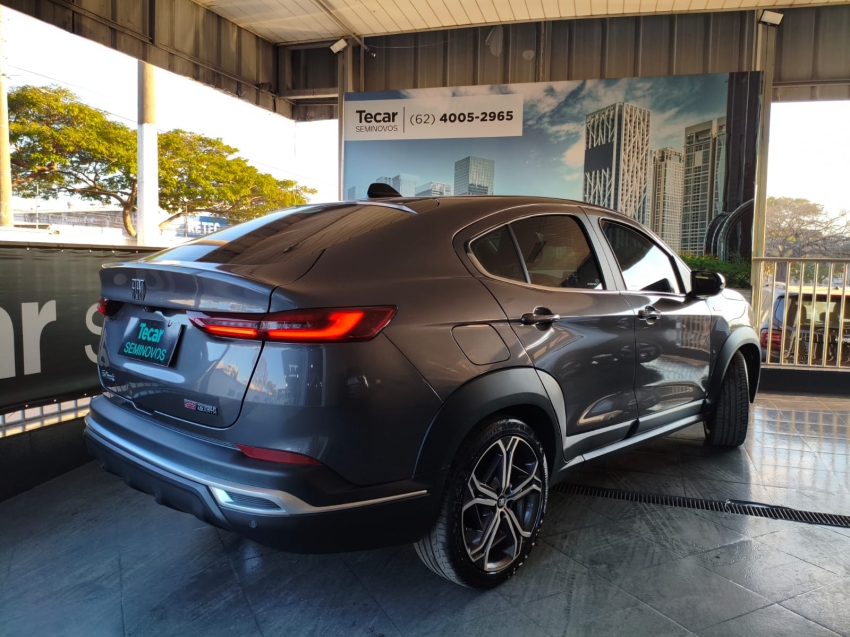 fiat fastback 1.3 turbo 270 flex limited edition at6 4p automatico 20244