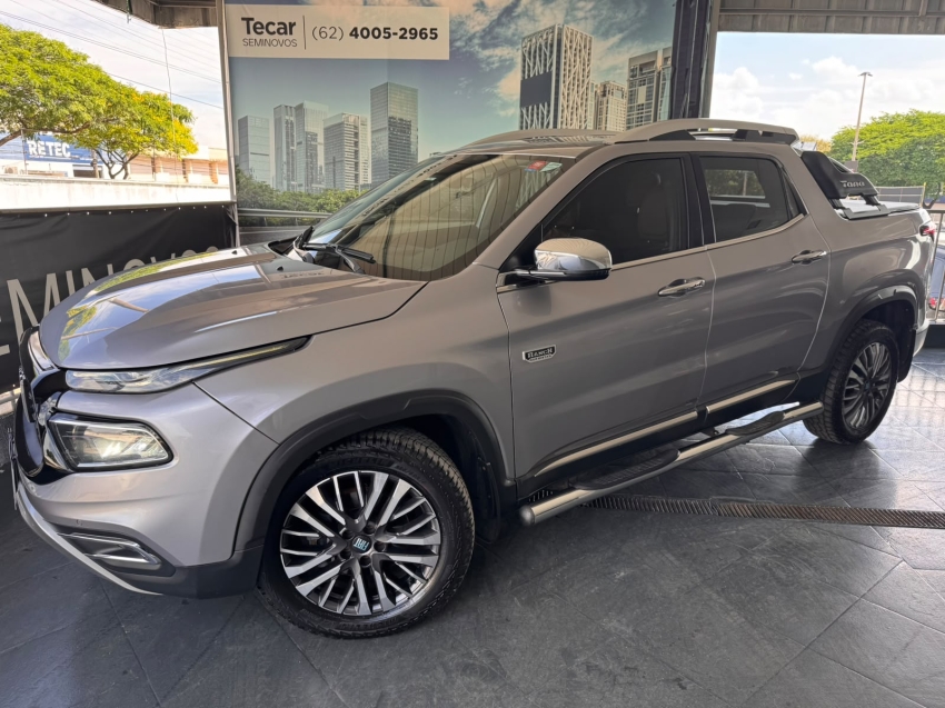 fiat toro 2.0 16v turbo diesel ranch 4wd at9 4p automatico 2024
