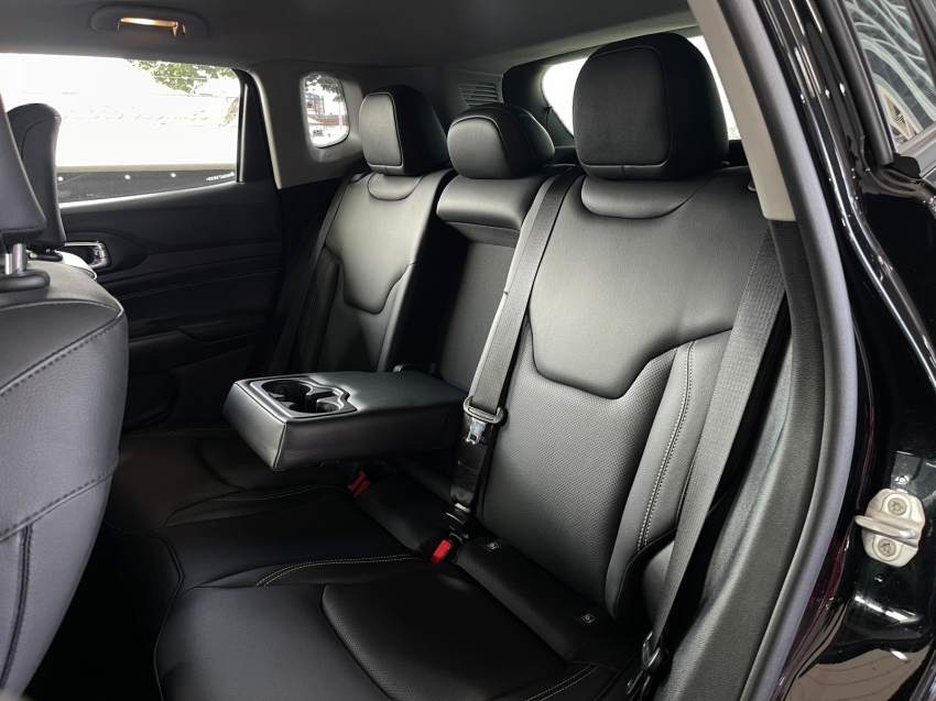 jeep compass 1.3 t270 turbo flex longitude at6 4p automatico 2024 jeep compass 1.3 t270 turbo flex longitude at6 4p automatico 2024