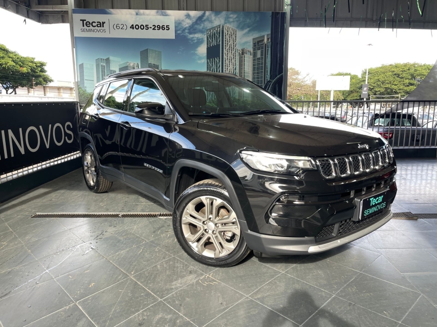 jeep compass 1.3 t270 turbo flex longitude at6 4p automatico 2024 jeep compass 1.3 t270 turbo flex longitude at6 4p automatico 2024