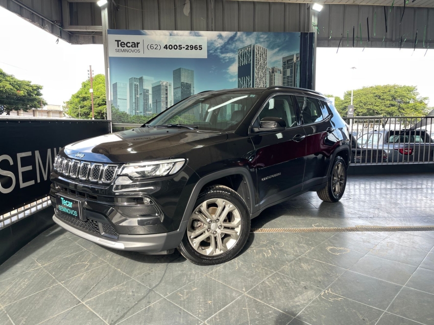 jeep compass 1.3 t270 turbo flex longitude at6 4p automatico 2024 jeep compass 1.3 t270 turbo flex longitude at6 4p automatico 2024