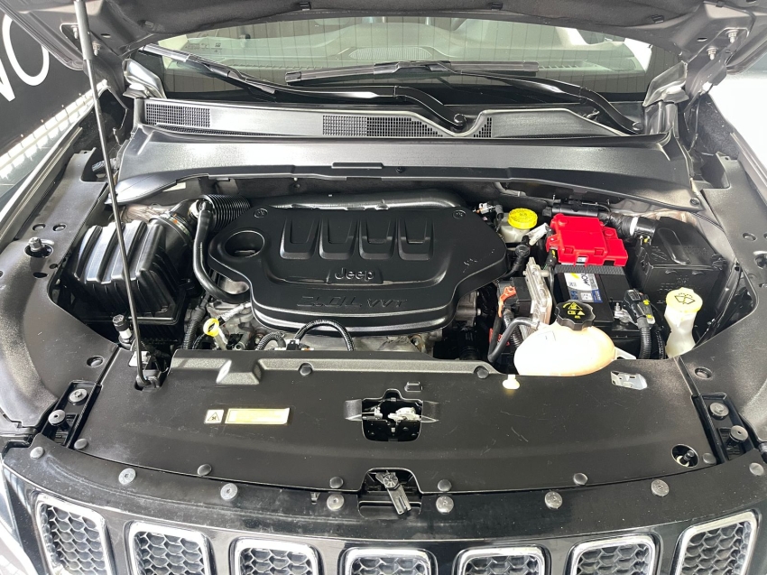 jeep compass 2.0 16v flex longitude automatico 4p 2020